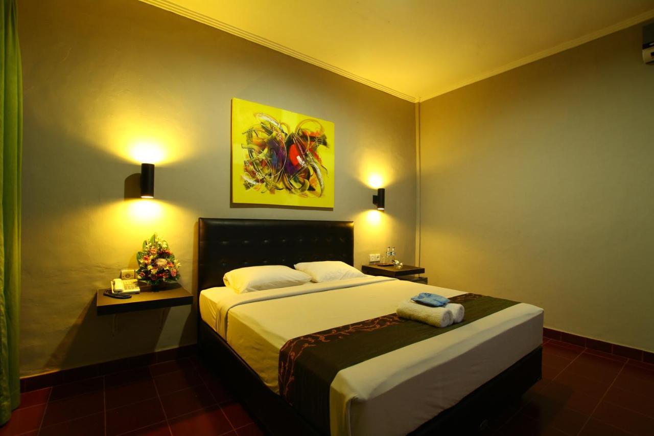 Amazing Kuta Hotel Room photo